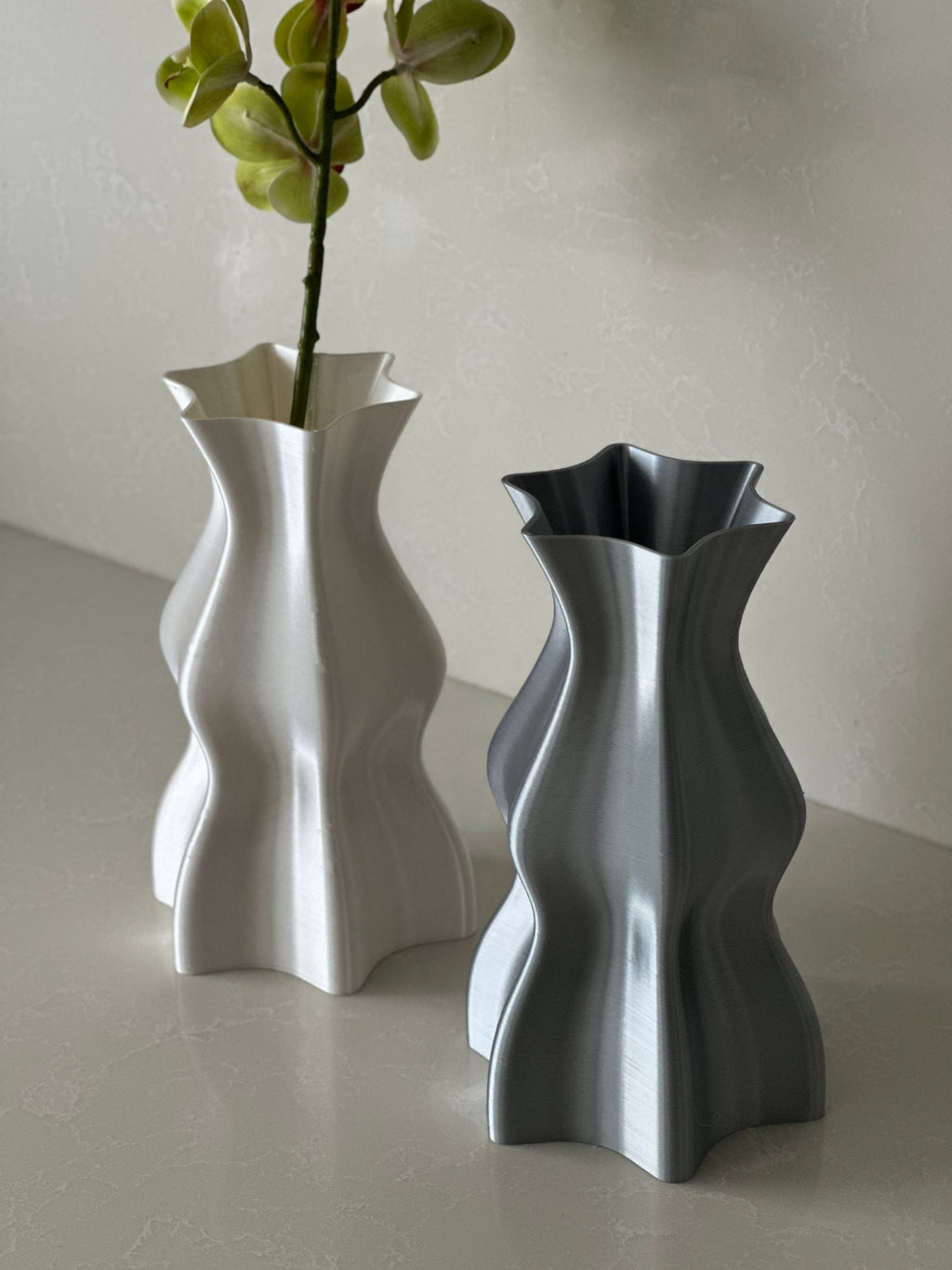 Wave Vase - Silver