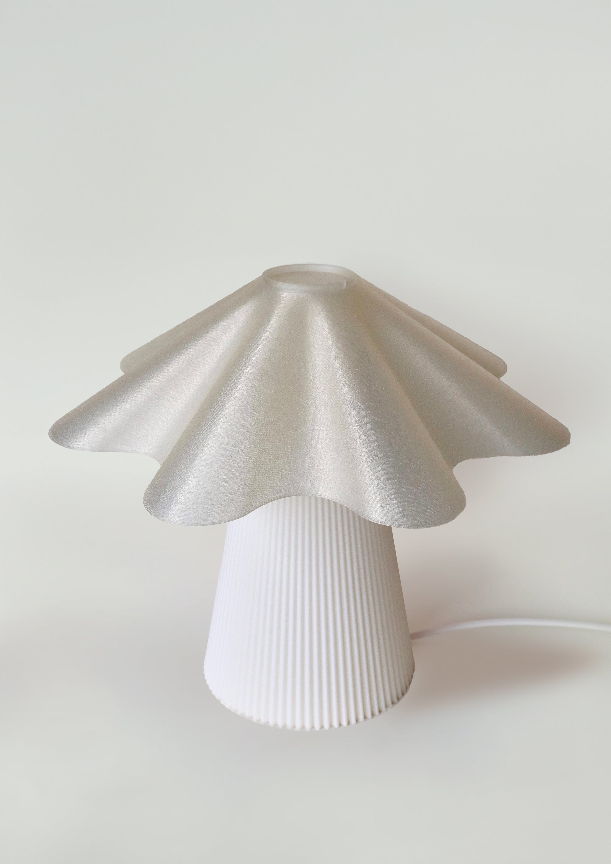 Bloom Lamp - Snowy