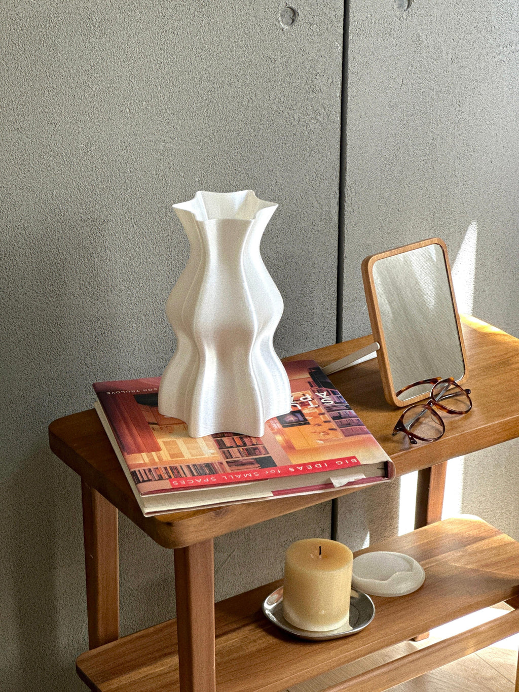 Wave Vase - Pearly